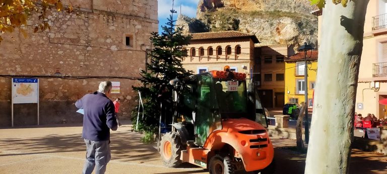 Árbol de Navidad en Alhama de Aragón